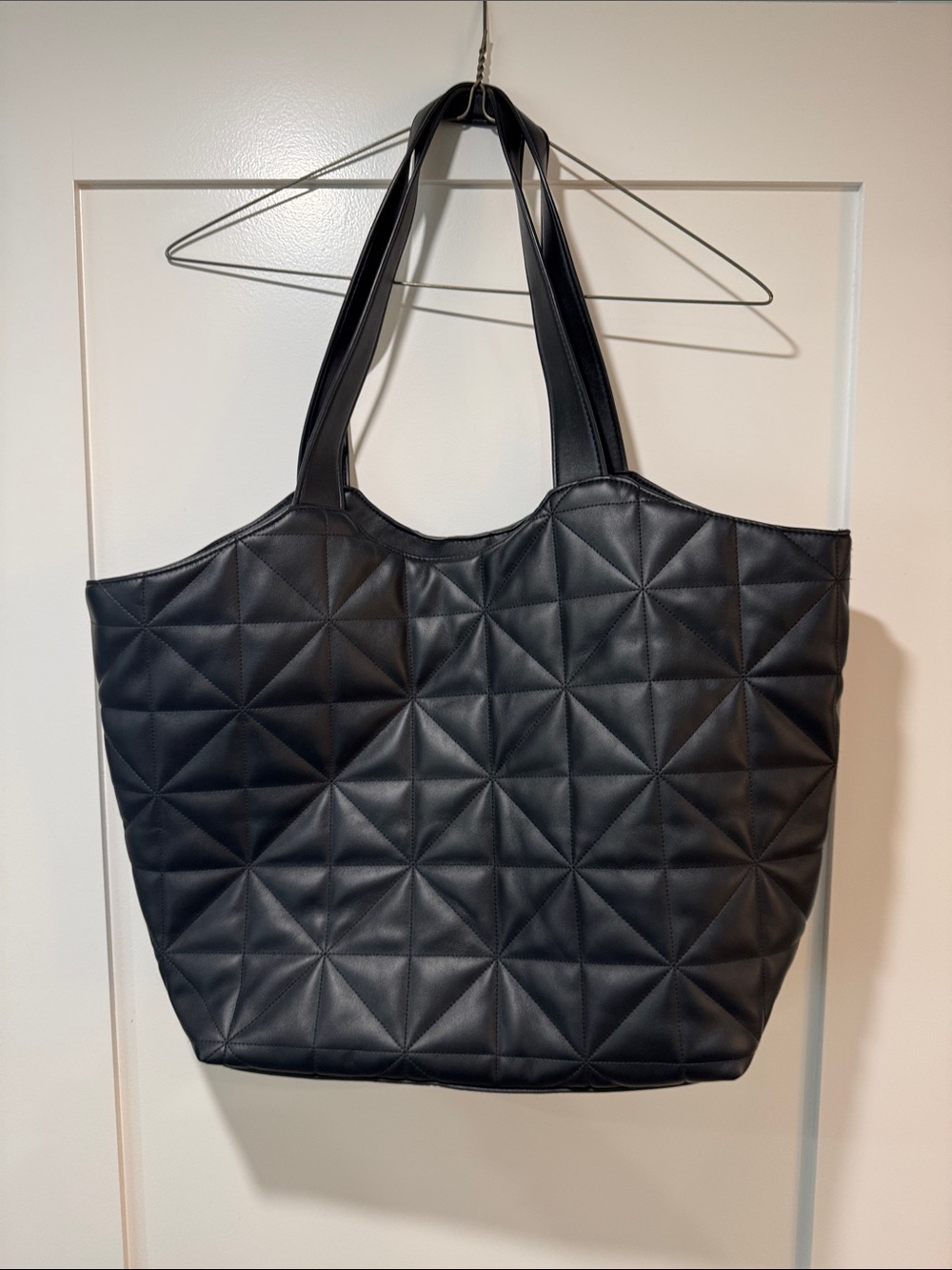 Black Quilted Tote Bag - Lightweight Everyday Carry